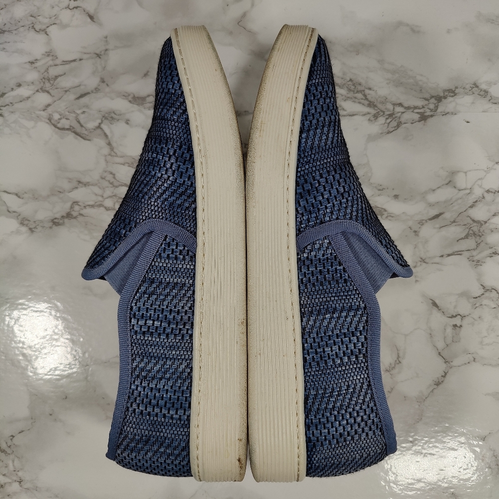 Sofft Somers Blue Woven Slip On Sneakers Size 9 - Picture 5 of 8